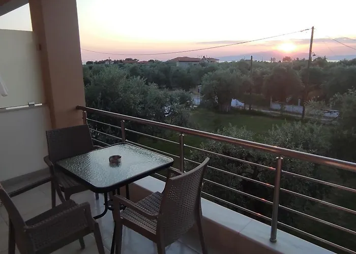 Anatoli Hotel *