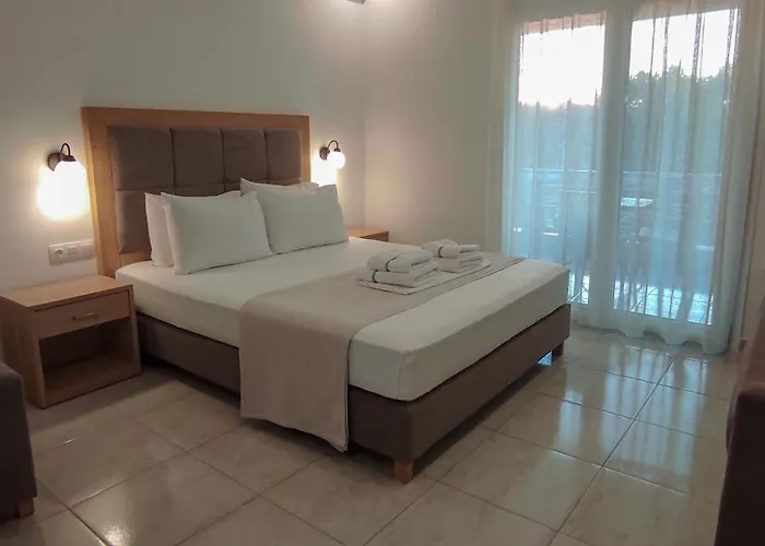 Anatoli Hotel *